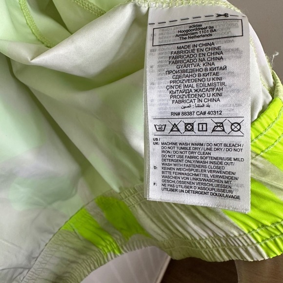 Adidas Women's City Escape Full-Zip Hoodie Jacket Bright Green and White Size L - Picture 16 of 16